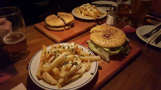 1973 - Brew & Meeting HOUSE